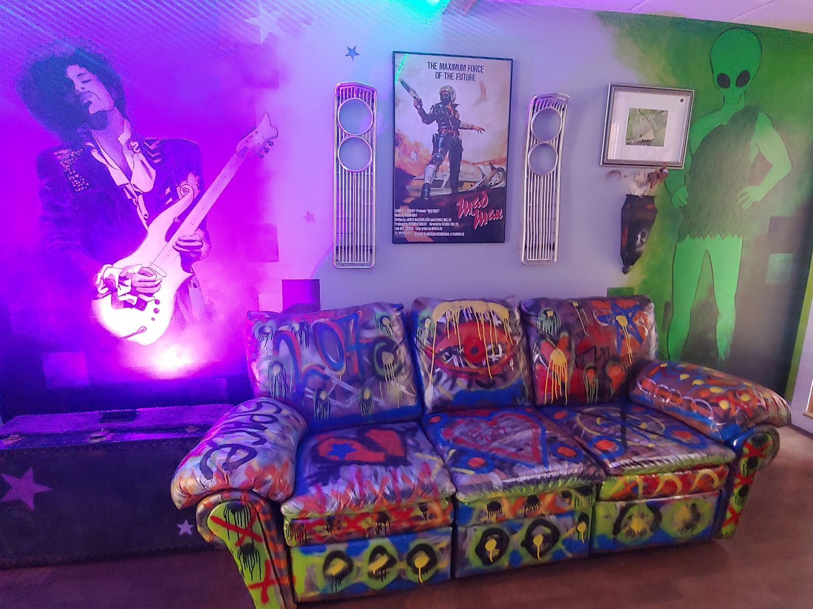 207 Lounge
